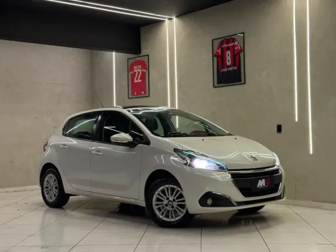 Peugeot 208 Allure 1.2 Flex 12V 5P Mec. 2018