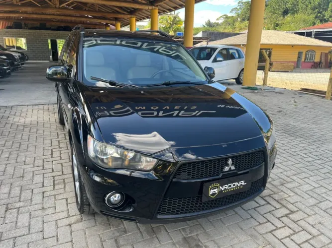 Mitsubishi Outlander 3.0/ GT 3.0 V6 Aut. 2011