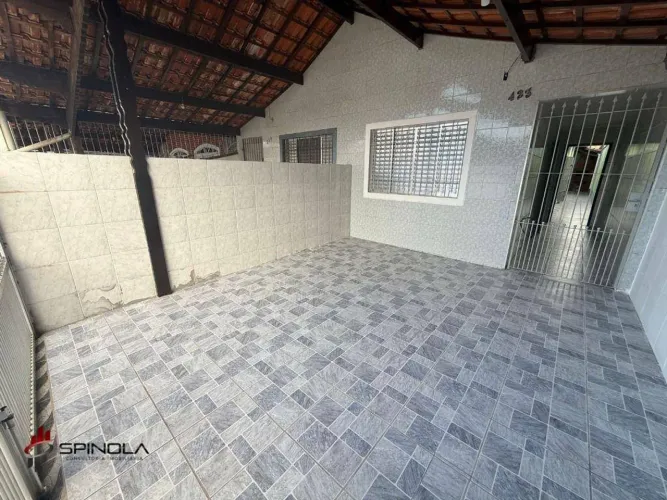 Casa com 2 dormitórios à venda, 107 m² por R$ 420.000,00 - Vila Caiçara - Praia Grande/SP
