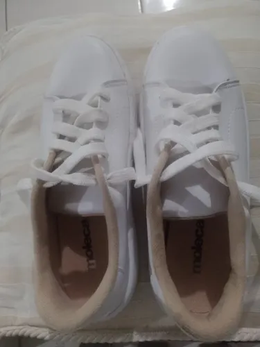 Tenis