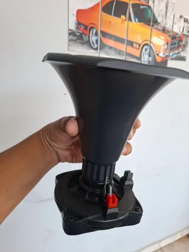 Corneta nova