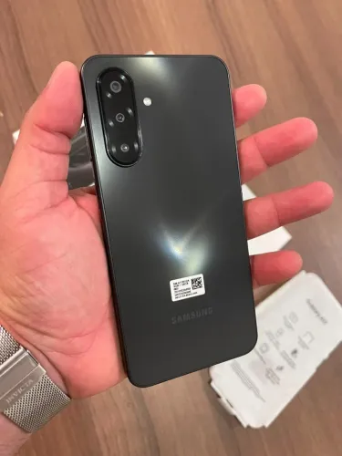 Samsung Galaxy A17 128gb Black Novo Intacto com 11 meses de Garantia