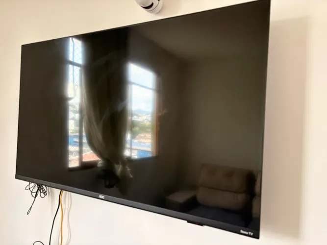 Vendo TV 43 polegadas