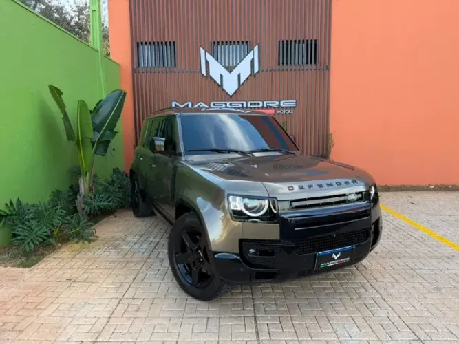 Land Rover Defender 110 2.0 Turbo SE SI4 AUT 2022