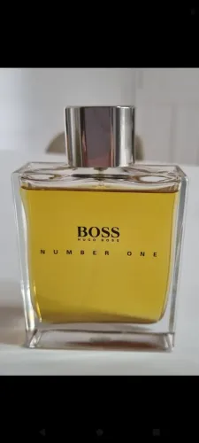 Perfume Hugo Boss N° 1 original <br>100 ml <br>Comprado no exterior.