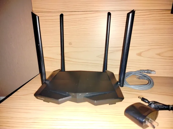 Roteador Gigabit Tenda AC 1200 