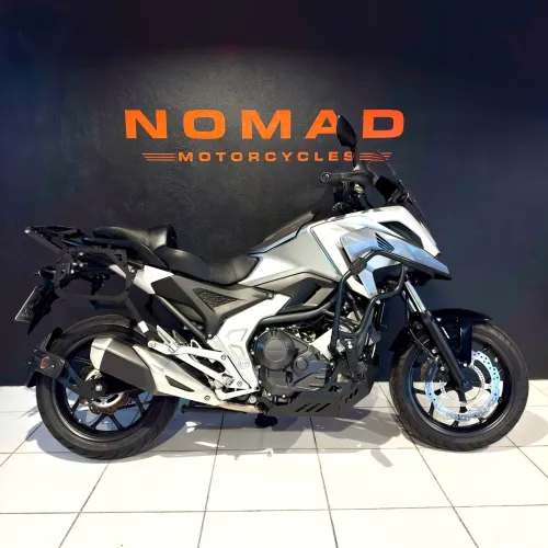 Honda NC 750X Equipada!