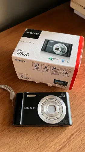 Câmera Sony Cyber-shot DSC-W800 20.1MP - Seminova + Caixa Completa
