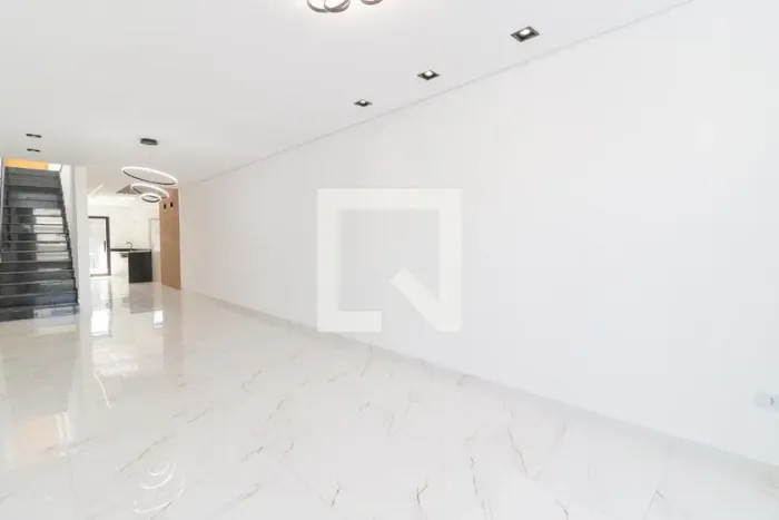 Casa à Venda - Vila Ré, 3 Quartos, 200 m2