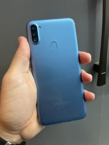 Celular barato