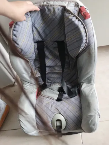 Vendo cadeirinha de carro