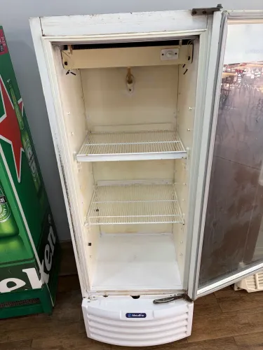 Refrigerador Expositor Metalfrio VB40 - Compressor Novo - 220V
