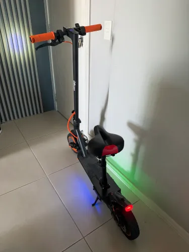 Vendo patinete elétrico 350w autonomia de 25km até 35km/h novo