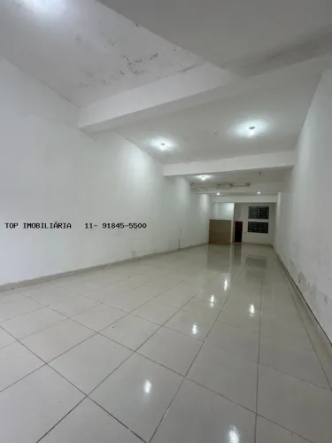 Salão Comercial para Locação em Cajamar, Ipês (Polvilho), 1 suíte, 2 banheiros