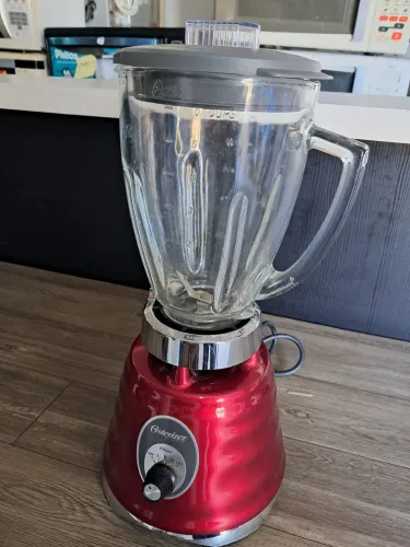 Liquidificador Oster (Osterizer) 127v SEM USO