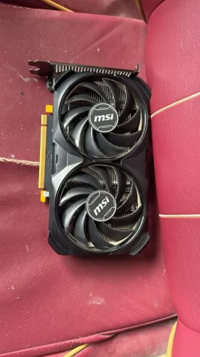 placa com defeito rtx 4060 msi 8gb