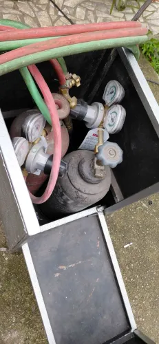 Equipamento para refrigeração completo pouco usado torrando