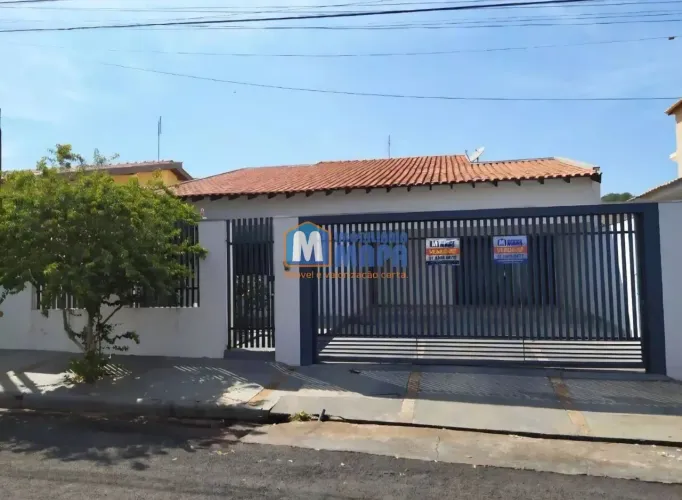 Casa em José Bonifácio - SP