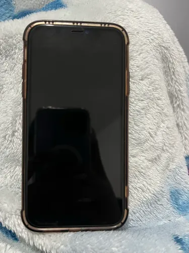 iPhone 11 128GB roxo