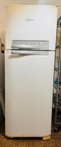 Geladeira Electrolux DF50 Frost Free - Peças/Conserto - Motor OK