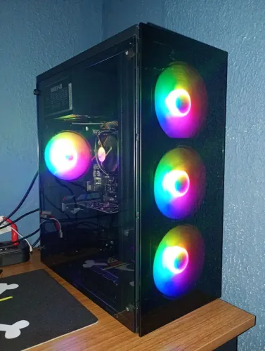Vendo Pc básico para estudos e alguns jogos.