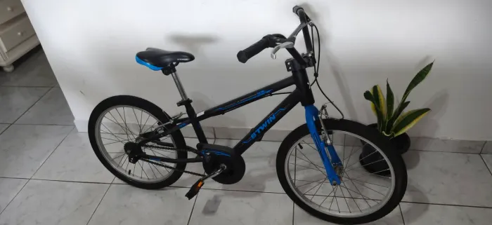 Bicicleta BTWiN aro 20