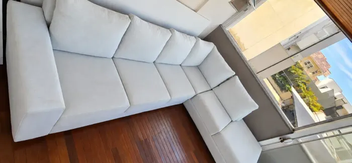 VENDO SOFÁ DE CANTO EM L COM CHAISE