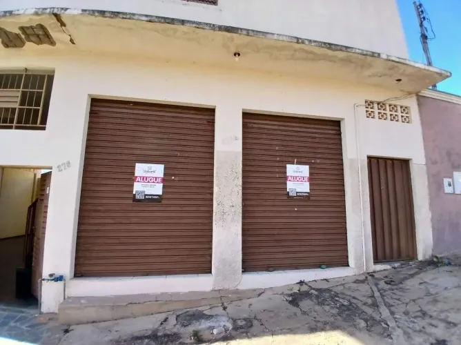 Ponto comercial no Alice Maia com 48m², 1 banheiro.