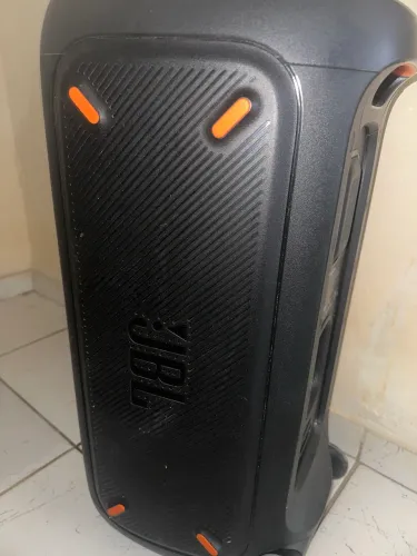 caixa de som JBL sorteio. Para participar, chame nesse numero + *