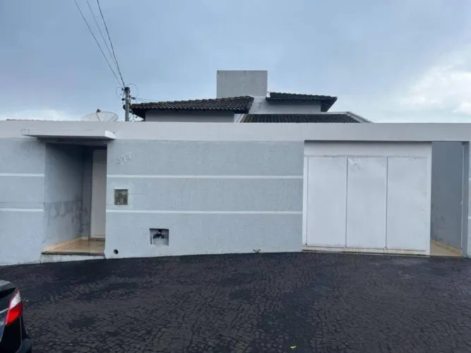 Casa 177 m² - Taquaril - Coromandel - MG