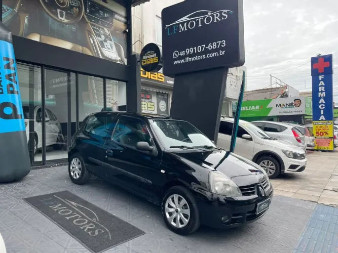 Renault Clio Hi-flex 1.0 16V 3P 2011