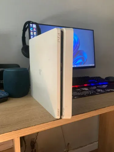 PS4 SLIM BRANCO 1TB A VENDA-FUCIONANDO/LEIA A DESCRIÇAO