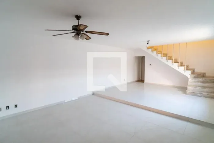 Casa à Venda - Vila Mascote, 3 Quartos, 194 m2