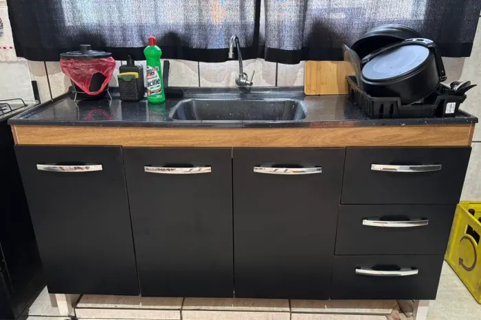 Balcão de pia + Pedra de mármore sintético