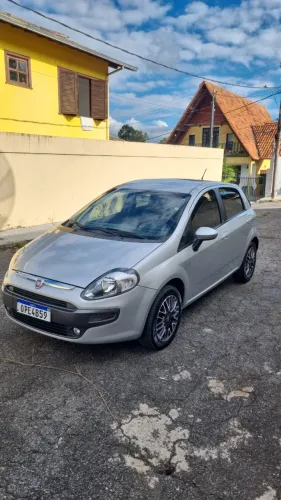Fiat Punto Essence 1.6 Flex 16V 5P 2013