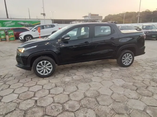 Fiat Strada Freedom 1.3 Flex 8V CD 2025