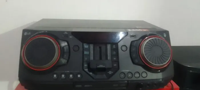  Vendo Som da lg cl87  