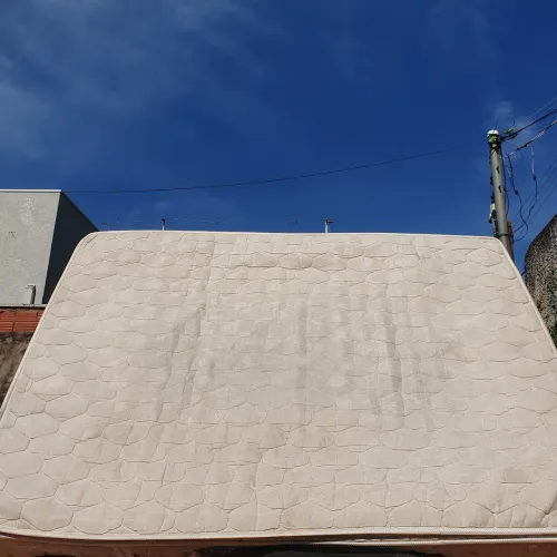 Cama box casal6 pés  e colchão de molas ensacadas Ortobom 