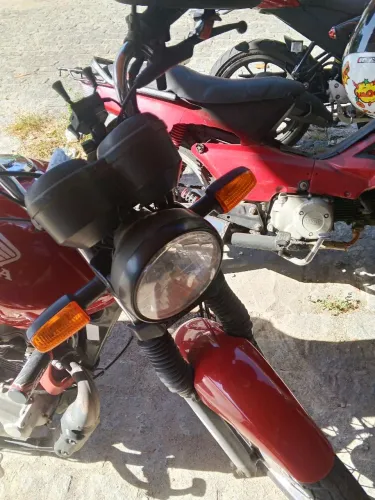 Vendo moto cg 125,fan