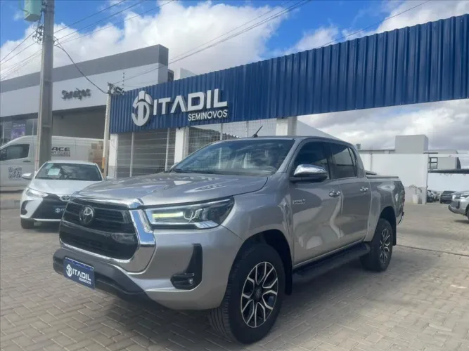 Toyota Hilux CD SRX 4X4 2.8 TDI 16V Diesel Aut. 2021