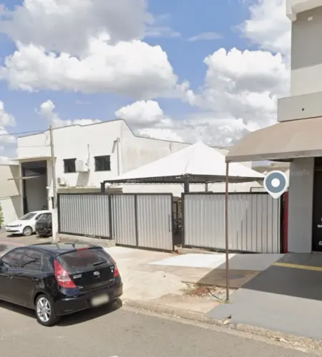 Terreno comercial