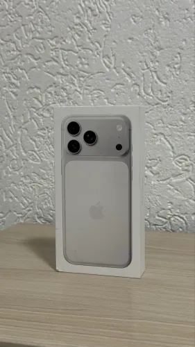 iPhone 17 Pro Max 256GB LACRADO