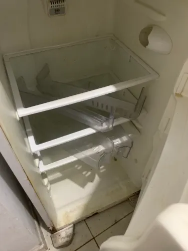 Freezer Brastemp sem gás moto funcionando 