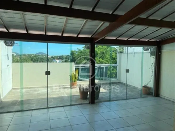 Casa em Condomínio fechado à venda com 220,00m² e 3 quartos em Tanque, Rio de Janeiro - rj