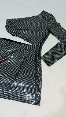 Vestido Brilhoso Renner (Novo) - M - R$ 39,99