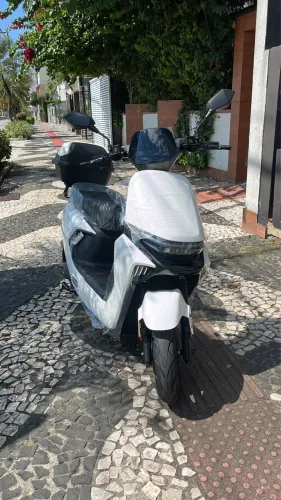 SCOOTER ELETRICA A4 2026 1000W
