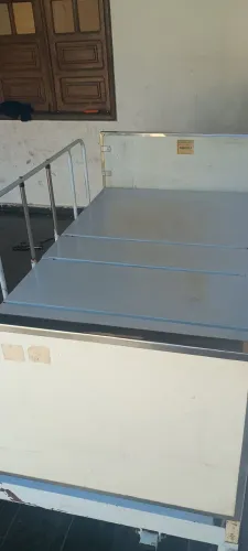 Vendo essa cama hospitalar em ótimas condições de uso