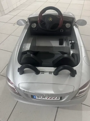 Carrinho elétrico