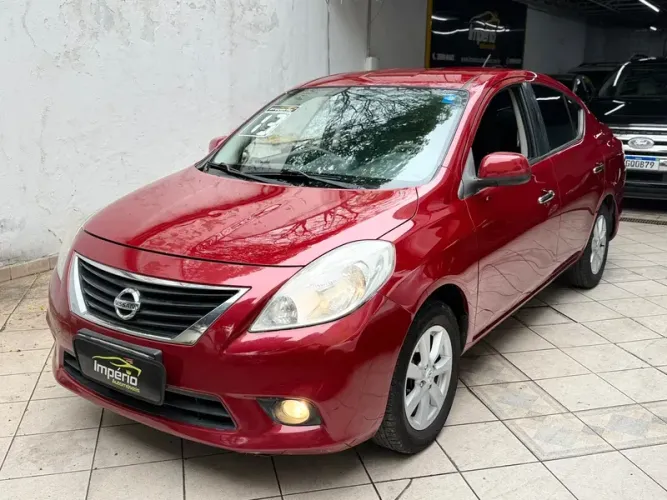 Nissan Versa SL 1.6 16V Flex Fuel 4P Mec. 2013