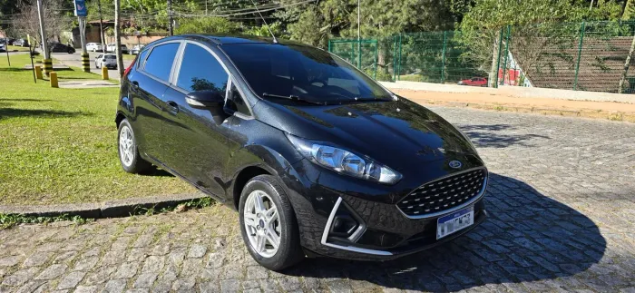 Ford Fiesta SEL 1.6 16V Flex Mec. 5P 2018